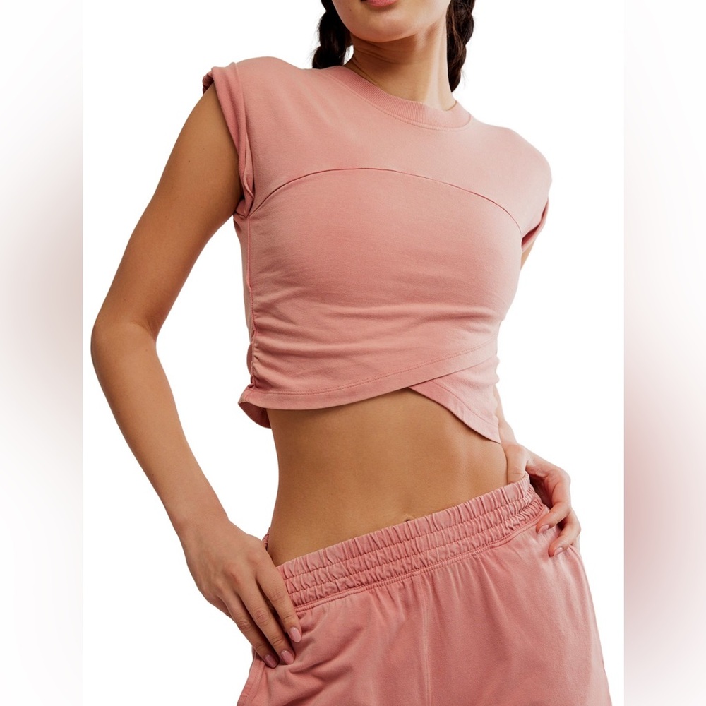 NWT FREE PEOPLE - FP movement hot shot set in petal color size M - Picture 3 of 14